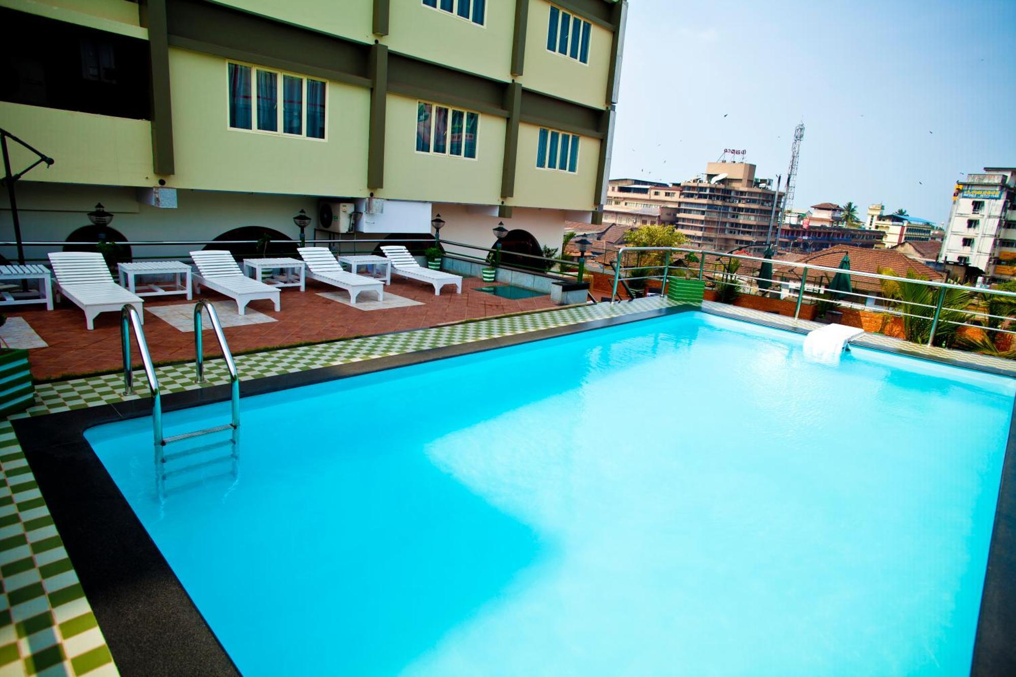Paramount Tower Kozhikode Exterior foto