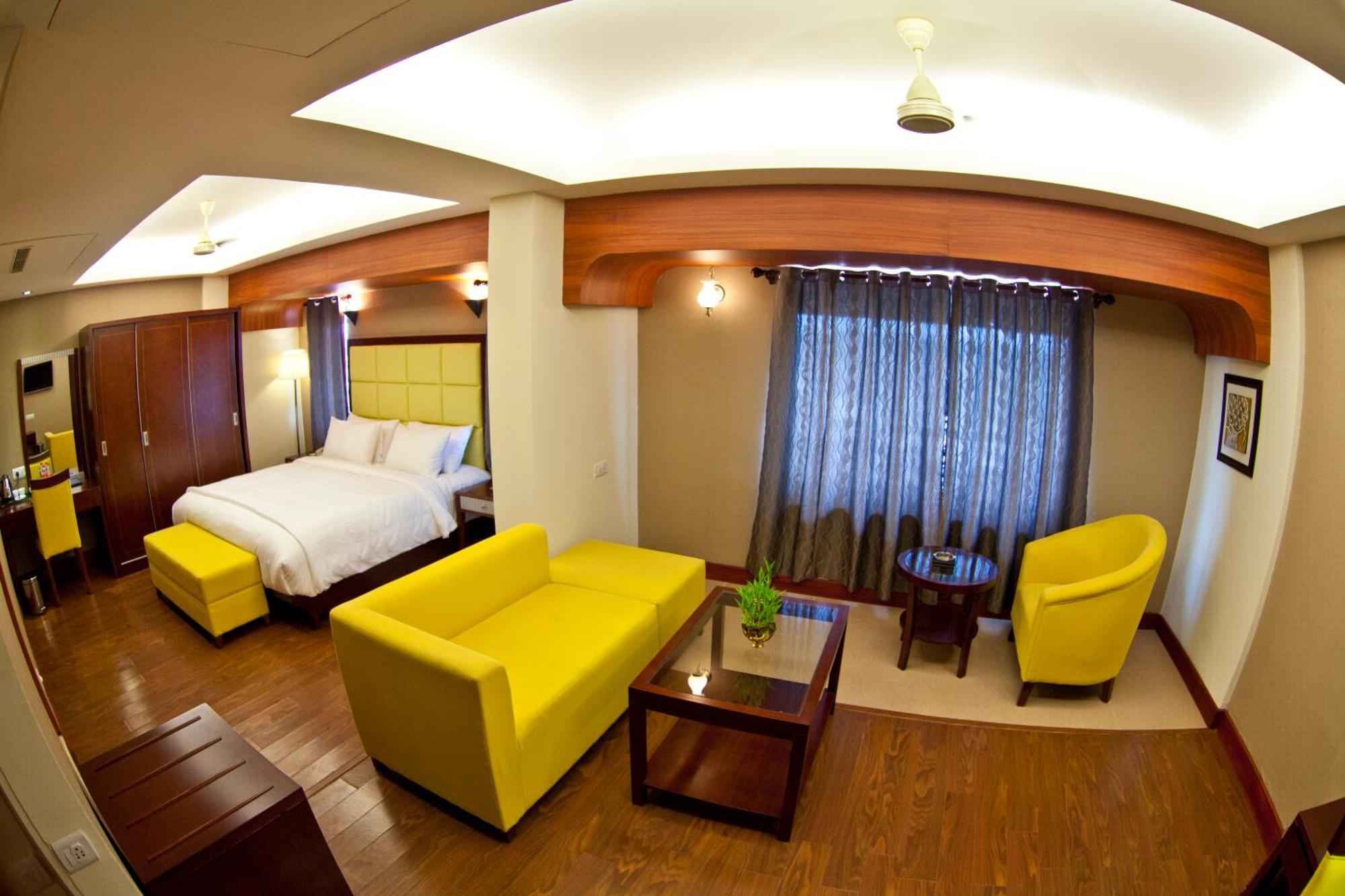 Paramount Tower Kozhikode Exterior foto